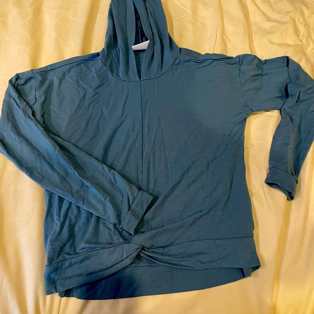 Zella active Hoodie Blue size L Girls 10/12